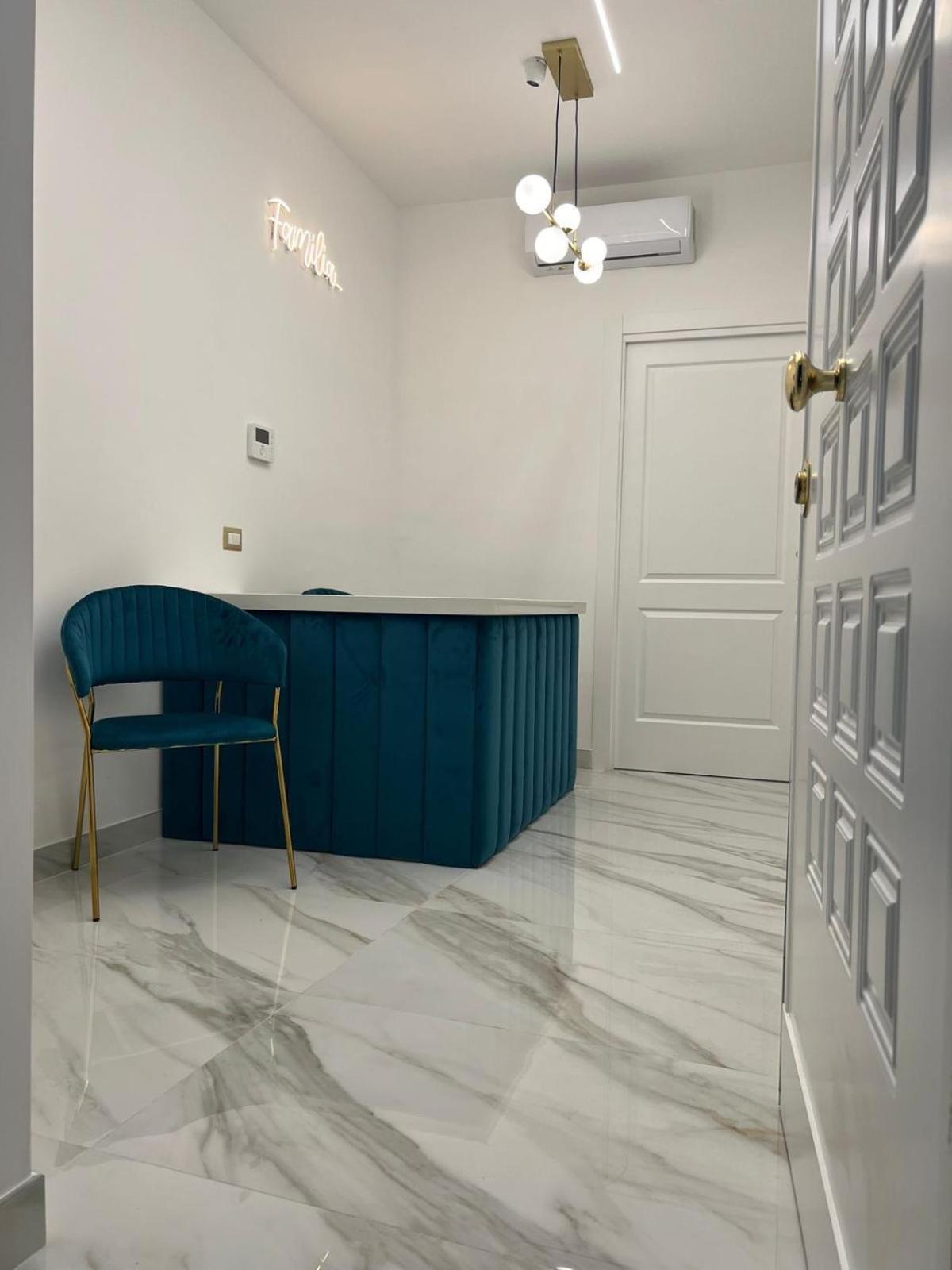 Familia Hotel Napoli Eksteriør billede