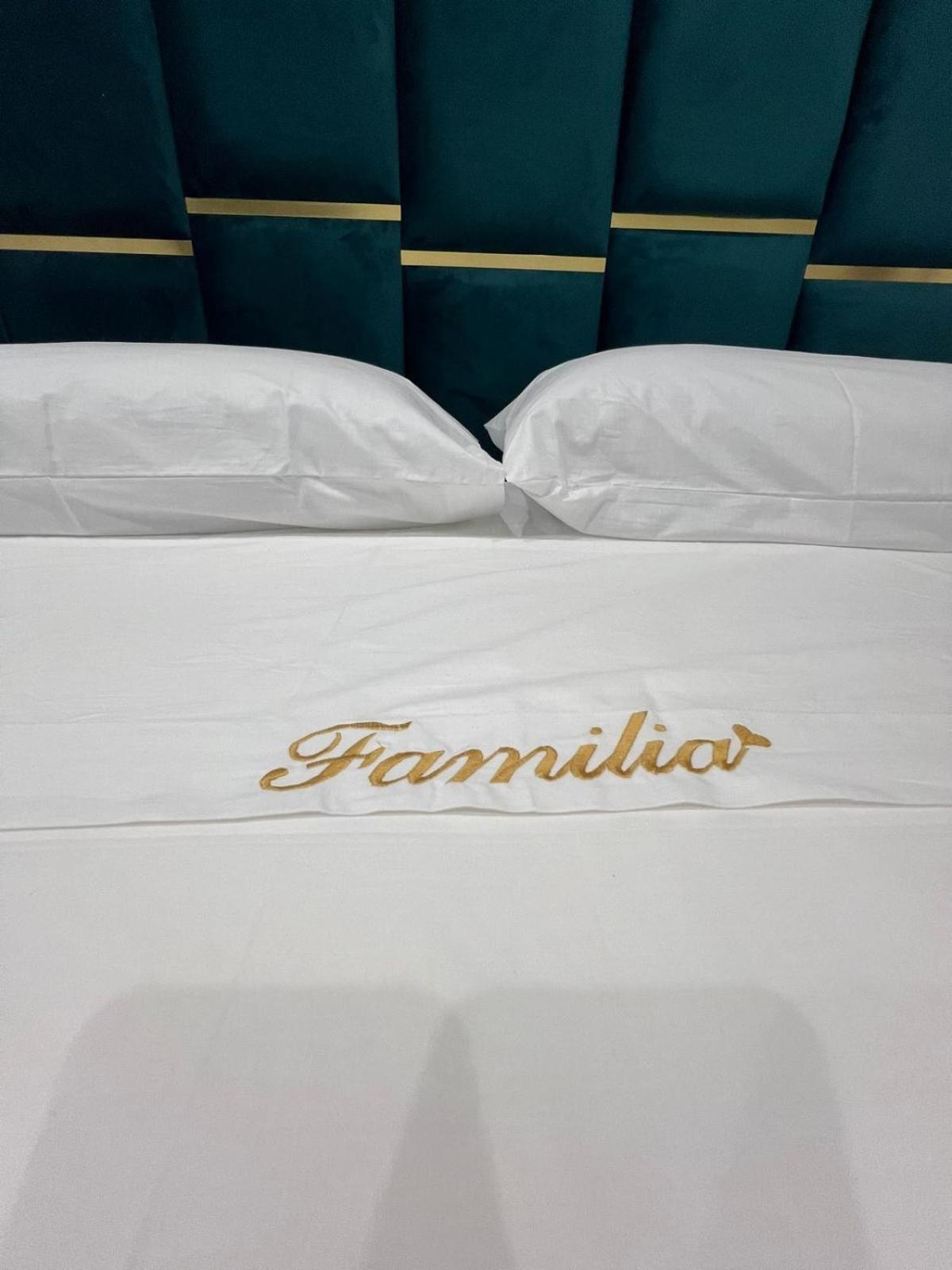 Familia Hotel Napoli Eksteriør billede